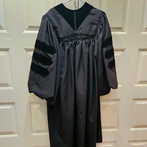 Doctoral Graduation Tam & Gown, Size 48 (5'3"-5'5")